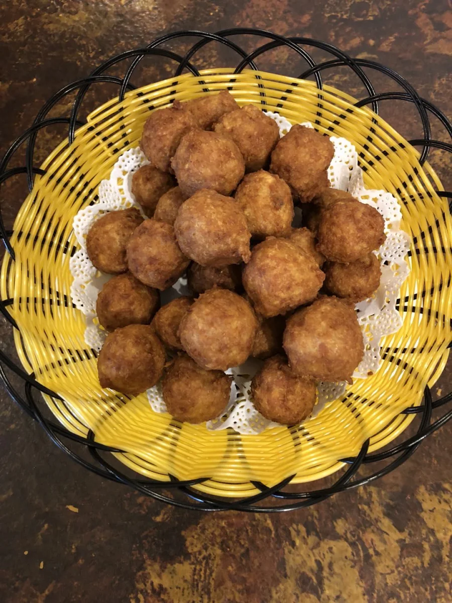 deep fried meat ball 炸小肉丸